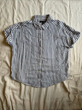 Banana Republic Striped Short-Sleeve Button-Down Shirt